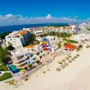 Apartamento Departamento Hermoso Con Vista Al Mar, Cancún